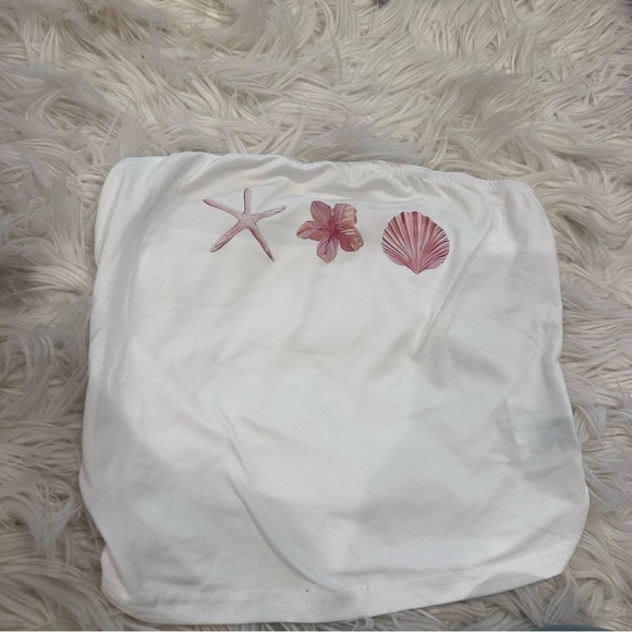 SHEIN Tops - Starfish & Seashell Tube Top